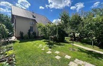 Eladó Budapest XV. kerületi családi ház hirdetés (84623464)