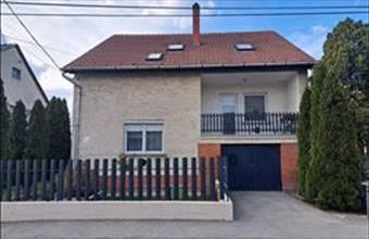 Eladó Kisbajcsi családi ház hirdetés (78434794)