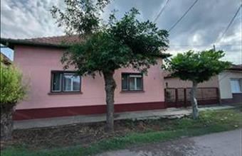 Eladó Törökszentmiklósi családi ház hirdetés (34393121)