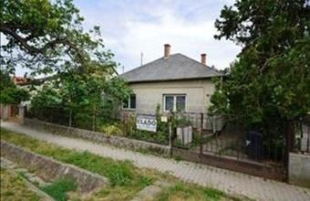 Eladó Százhalombattai családi ház hirdetés (43292337)