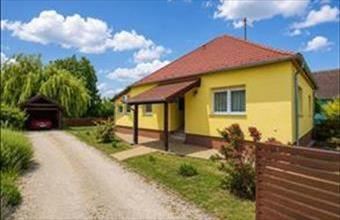 Eladó Győri családi ház hirdetés (73244954)