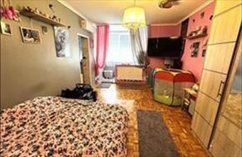 Eladó Nyíregyházai csúsztatott zsalus lakás hirdetés (48739448)