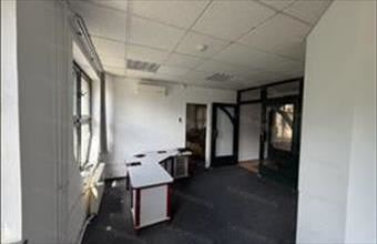 Kiadó Tatabányai egyéb üzlethelyiség hirdetés (23545593)