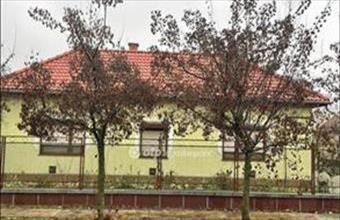 Eladó Cserkeszőlői családi ház hirdetés (96529493)