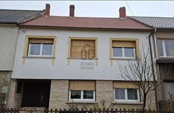 Eladó Szombathelyi családi ház hirdetés (79448856)