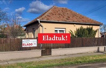 Eladó Jászárokszállási családi ház hirdetés (67817483)