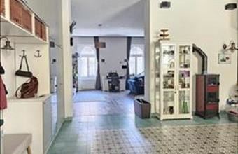 Eladó Budapest VI. kerületi tégla lakás hirdetés (23317679)