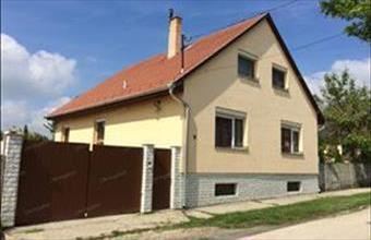 Eladó Esztergomi családi ház hirdetés (59797454)