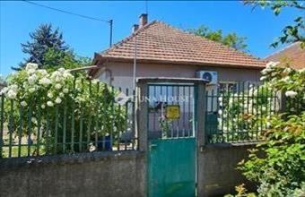 Eladó Kecskeméti családi ház hirdetés (74987334)