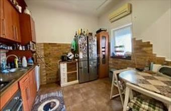Eladó Budapest XV. kerületi házrész hirdetés (38727492)