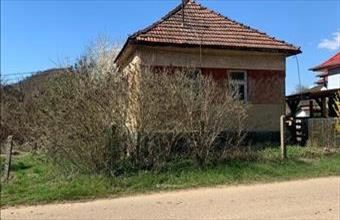 Eladó Istenmezejei családi ház hirdetés (74533723)