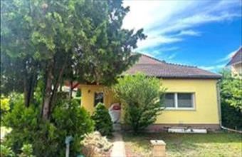 Eladó Budapest XVI. kerületi családi ház hirdetés (33744594)