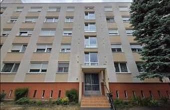 Eladó Győri panel lakás hirdetés (94744846)