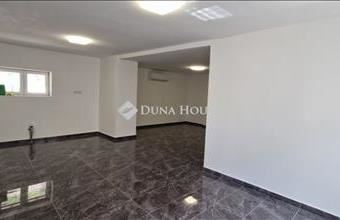 Eladó Enyingi családi ház hirdetés (25333356)