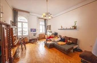 Eladó Budapest VI. kerületi tégla lakás hirdetés (21876499)