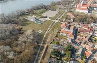 Eladó Váci lakóövezeti telek hirdetés (65721182)
