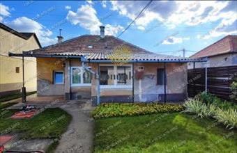 Eladó Budapest XVIII. kerületi családi ház hirdetés (37279243)