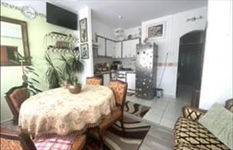 Eladó Váci csúsztatott zsalus lakás hirdetés (44972324)