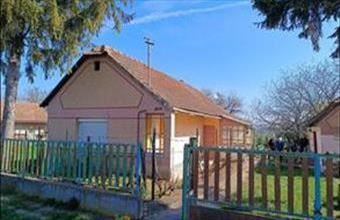 Eladó Csőszi családi ház hirdetés (99835445)