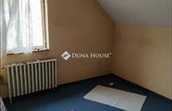 Eladó Budapest XV. kerületi családi ház hirdetés (93348348)
