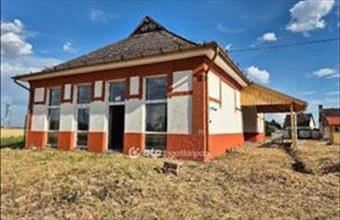 Eladó Szentesi családi ház hirdetés (39574324)