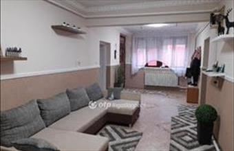 Eladó Tiszaszentmártoni családi ház hirdetés (34239631)