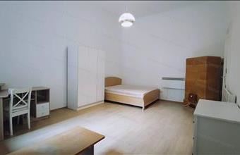 Kiadó Budapest VII. kerületi tégla lakás hirdetés (24547473)