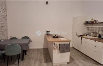 Kiadó Budapest VI. kerületi tégla lakás hirdetés (83533774)