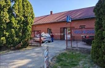 Eladó Sárbogárdi üzlethelyiség utcafronton hirdetés (78298393)