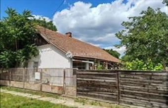 Eladó Dévaványai családi ház hirdetés (24435294)