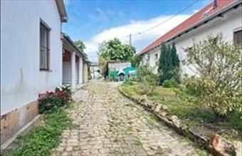 Eladó Nagykőrösi egyéb lakás hirdetés (76854553)
