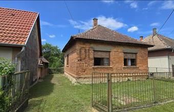 Eladó Hegyhátszentjakabi családi ház hirdetés (35435742)