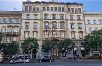 Eladó Budapest V. kerületi tégla lakás hirdetés (24117159)