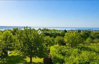 Eladó Balatonalmádi lakóövezeti telek hirdetés (43229174)