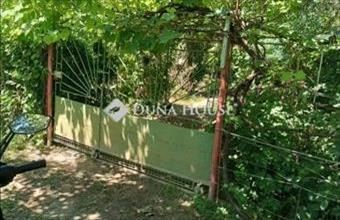 Eladó Győri lakóövezeti telek hirdetés (73924595)