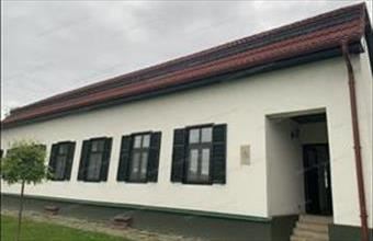 Eladó Lajoskomáromi családi ház hirdetés (62654554)