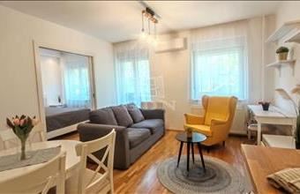 Kiadó Budapest I. kerületi tégla lakás hirdetés (94589864)