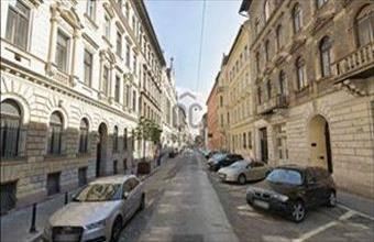 Eladó Budapest VI. kerületi tégla lakás hirdetés (79128266)