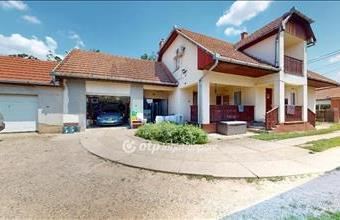 Eladó Fehérgyarmati családi ház hirdetés (42843373)