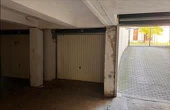 Kiadó Nyíregyházai egyedi garázs hirdetés (36942366)