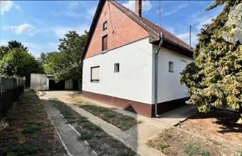 Eladó Kecskeméti családi ház hirdetés (14713948)