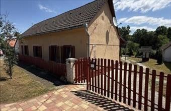 Eladó Polányi családi ház hirdetés (94653917)