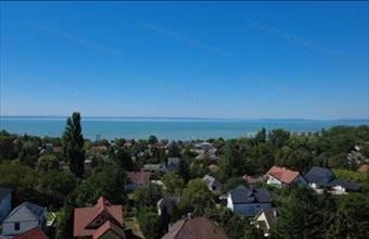 Eladó Balatonkenesei lakóövezeti telek hirdetés (73474392)