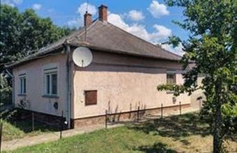 Eladó Nagyhegyesi családi ház hirdetés (14145533)