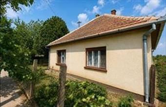 Eladó Balatonberényi családi ház hirdetés (93934732)