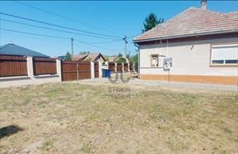 Eladó Bugyi családi ház hirdetés (44954822)