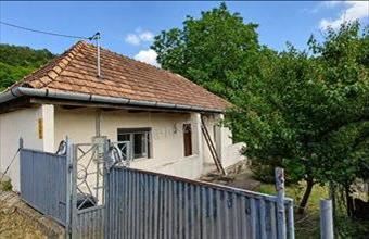 Eladó Márkházai családi ház hirdetés (97937388)