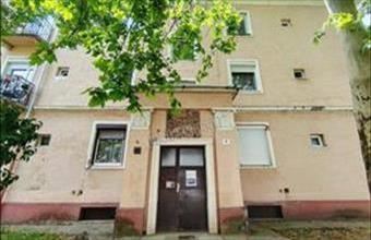 Eladó Oroszlányi tégla lakás hirdetés (61443254)