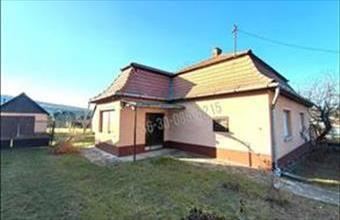Eladó Várgesztesi családi ház hirdetés (13548954)