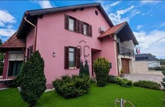 Eladó Balatonberényi családi ház hirdetés (32936495)